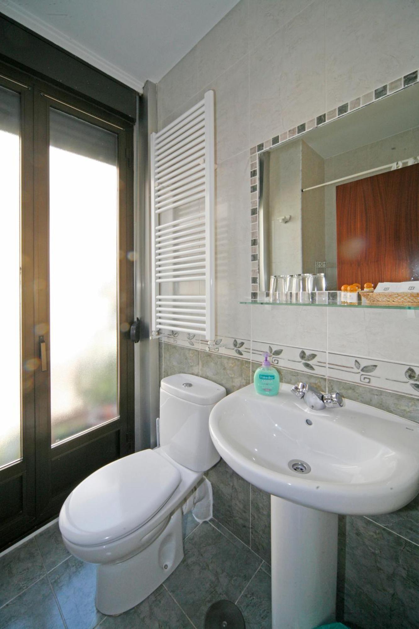Hostal San Antonio مدريد المظهر الخارجي الصورة