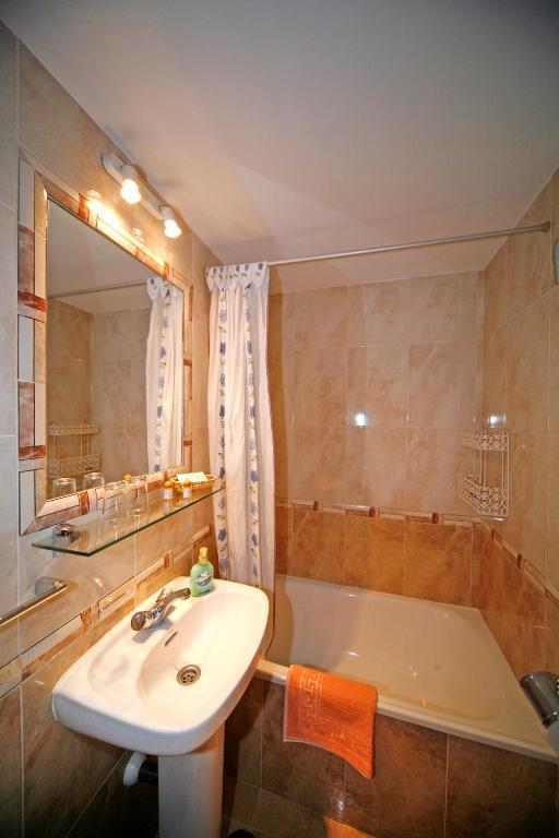 Hostal San Antonio مدريد الغرفة الصورة