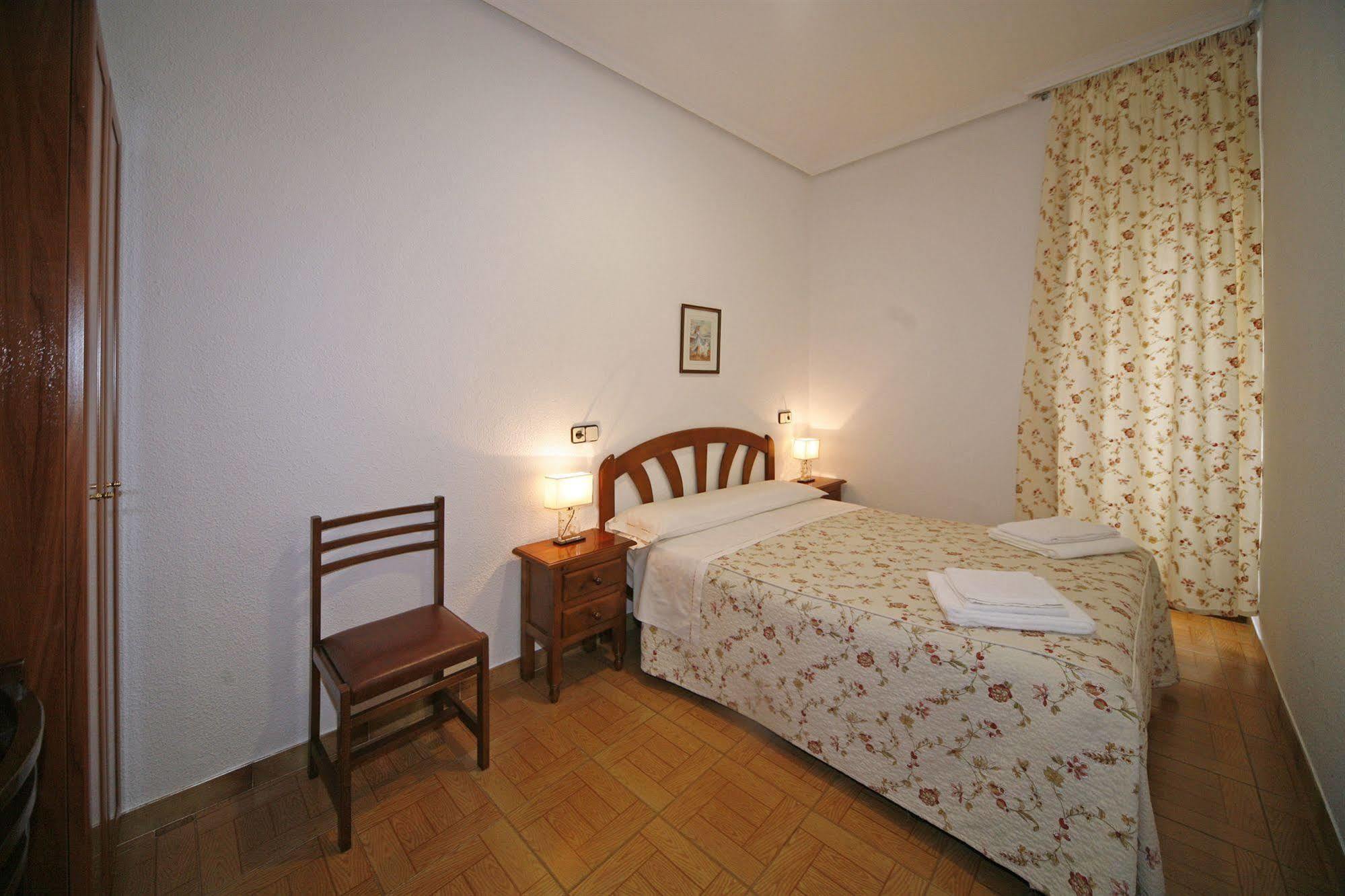 Hostal San Antonio مدريد المظهر الخارجي الصورة